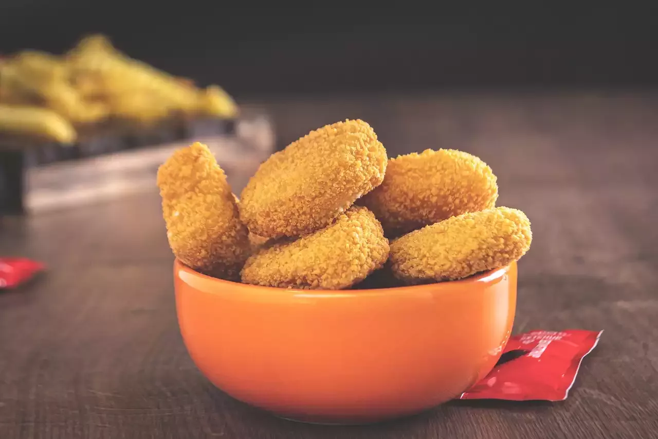 Comer muita comida gordurosa e frita